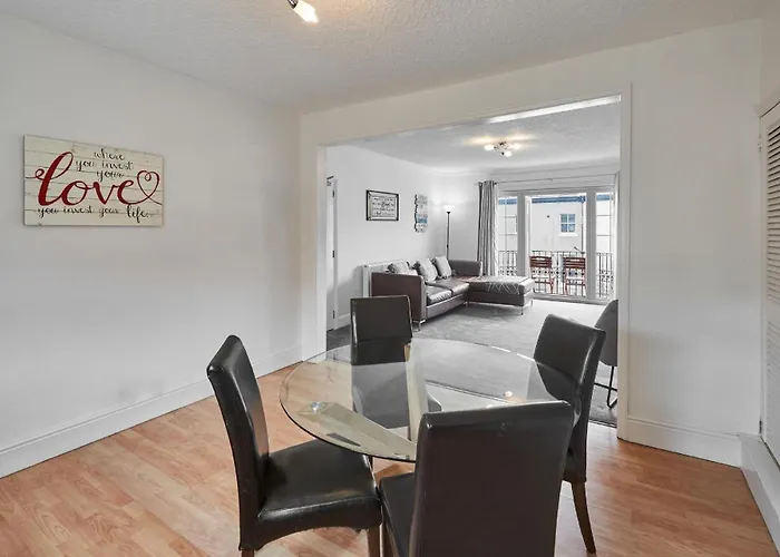 3 Glencoe ウィットビー